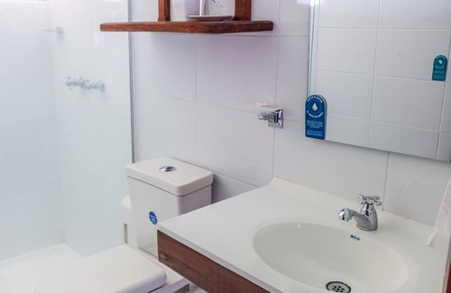 Bahia Solano Cabina | Playa de Oro Lodge