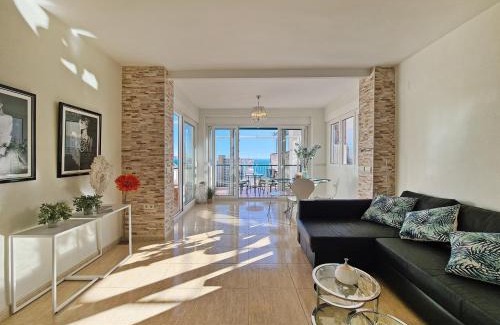 Raval Roig Apartamento | Playa Postiguet Penthouse by NRAS