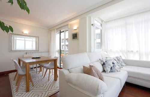 Orio Apartamento | Playa, SPA, río y monte con Terraza y Parking