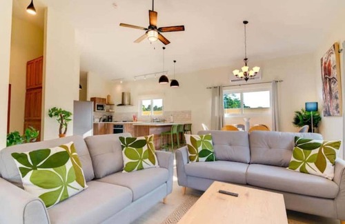 Las Escobas del Venado Casa | PLAYA VENAO Special! May8-18 Quiet 3+2 Walk To Surf CP#4