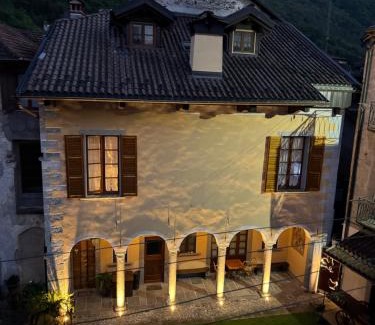 Cannobio Apartamento | Plaza Apartment