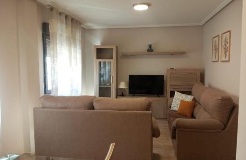 Linares Apartamento | PLAZA AYUNTAMIENTO 3 HABITACIONES PONDoS