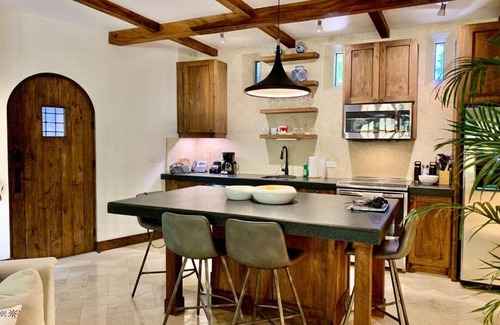 Las Catalinas Apartamento | Plaza Carlota 8 at Las Catalinas- 2 Bedrooms