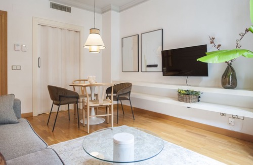 Chueca Apartamento | Plaza de Cibeles II