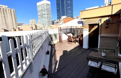Hostafrancs Apartamento | Plaza de España independent house