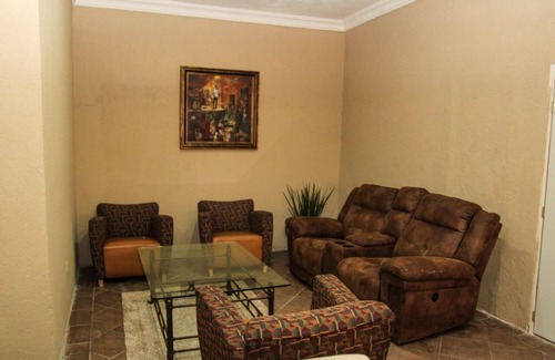 Colonia Obrera Apartamento | SUPER SUITE PLAZA GOYA 22 PERSONAS
