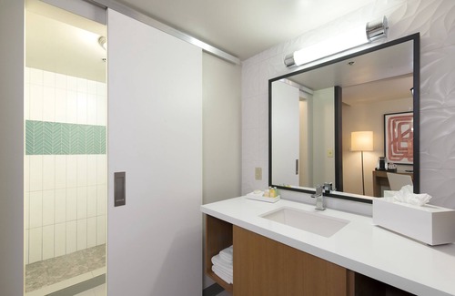 Downtown Las Vegas Hotel | Plaza Hotel & Casino