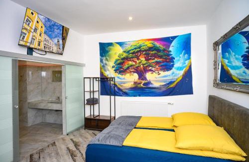 Enns Casa | PLAZA ROOMS & APPARTEMENT - Café & Bar