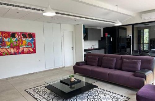 Duhur ash Shuwayr Apartamento | Pleasant 1BR apt with green views - Jamhour