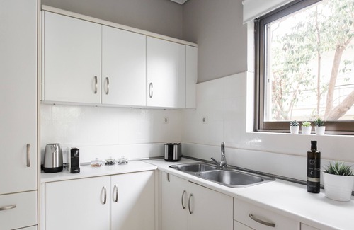 Khalandrion Apartamento | Pleasant 2BR Apartment near HELEXPO