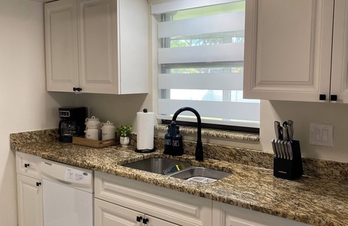 Trafalgar Casa | Pleasant 3-bedroom house with AC in Cape Coral