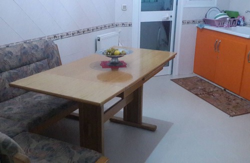 Ain Zaghouan Apartamento | Agradable apartamento cerca de todos los servicios.