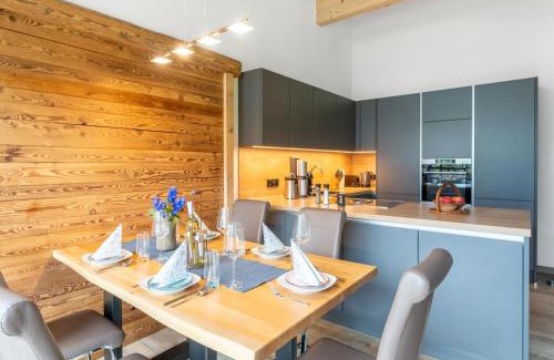 Piesendorf Apartamento | Pleasant Apartment in Piesendorf with Balcony