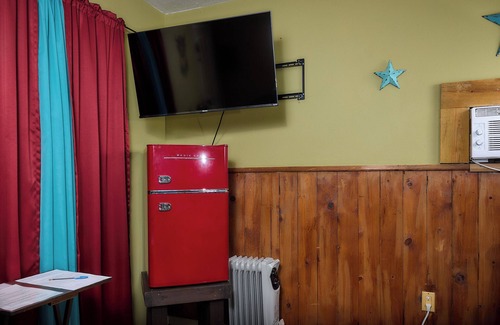 Homosassa Cabaña | Pleasant Days Lodging Southwest Cottage