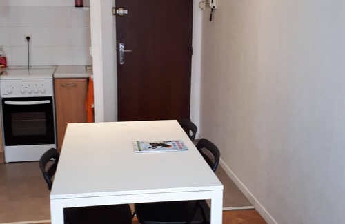 Evreux Apartamento | APARTAMENTO AGRADABLE F2 CERCA DE LA ESTACIÓN Y DEL CENTRO DEL PUEBLO