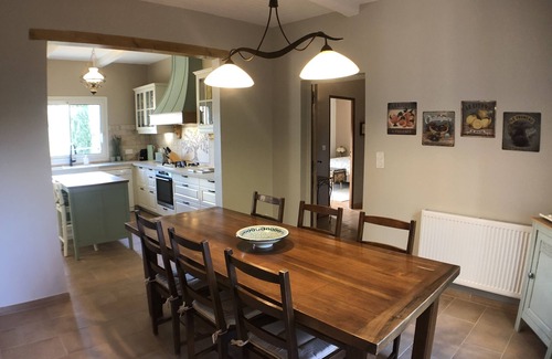 Sabran Otro | Pleasant, fully air-conditioned farmhouse for 8/9 people