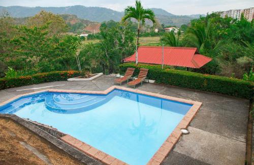 Jacó Apartamento | Pleasant Gaviota's House - Your Jacó Beach Escape!
