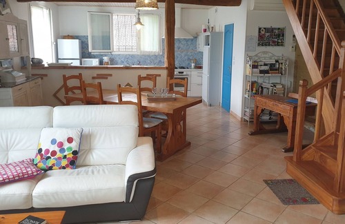Lafrancaise Villa | PAÍS COTTAGE PISCINA BICICLETAS BEBÉ FUTBOL SALA DE JUEGOS