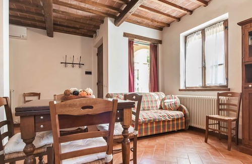 Torgiano Casa | Agradable casa de vacaciones en Torgiano cerca del Museo del Vino