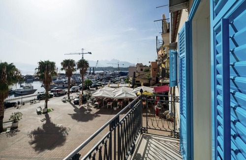Porticello Casa | Pleasant Holiday Home in Santa Flavia with Sauna