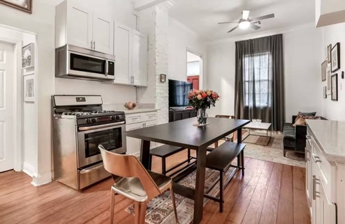 Faubourg Delachaise Casa | Pleasant Palace