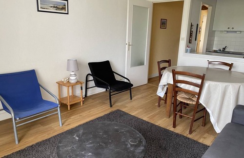 Saint-Cast-le-Guildo Apartamento | Pleasant sea view apartment near the Saint Cast golf course, 1 bedroom, sleeps 4