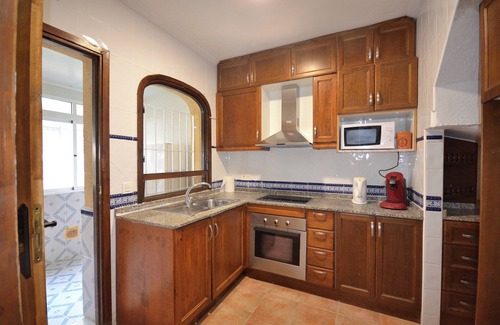 Mutxamel Casa | Agradable adosado con piscina, duchas hidromasaje