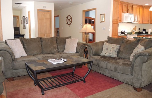 Milford Casa | Pleasant Valley Pines - Peaceful getaway, 3 bdrm / 2 ba ranch, near Dreams Park