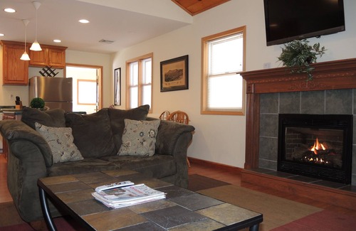 Milford Casa | Pleasant Valley Pines - Peaceful getaway, 3 bdrm / 2 ba ranch, near Dreams Park