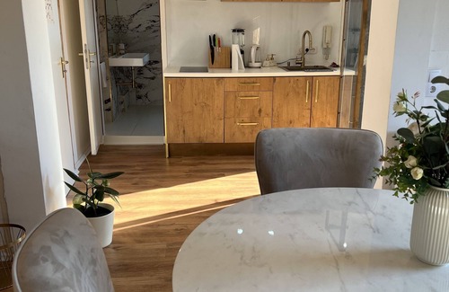 Remscheid Apartamento | Pleasant view exclusive ambience with balcony