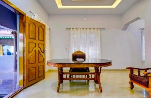 Aluva Apartamento | Pleasant Villa, near Pulinchode Metro Station, Aluva