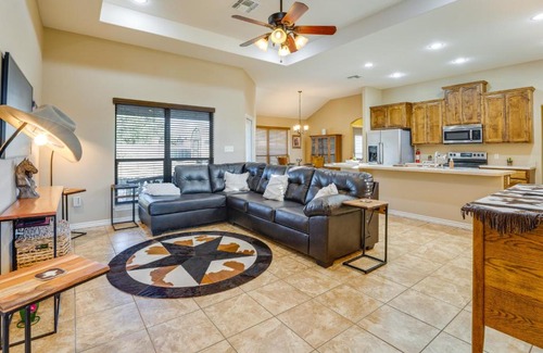 Pleasanton Casa | Pleasanton Vacation Rental with Private Yard!