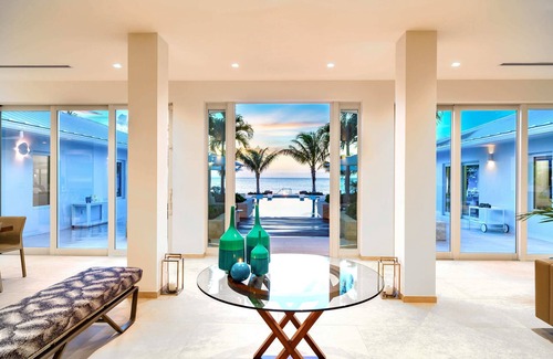 Grace Bay Villa | Milestone in Providenciales by Personal Villas - Contemporary Modern Design