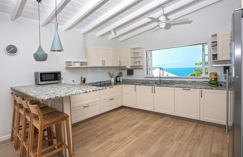 Les Terres Basses Villa | Le Caprice in Terres Basses by Personal Villas - Direct Beach Access