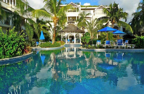 Schooner Bay Apartamento | Schooner Bay 105 in St Peter by Personal Villas - Elegant Beachfront House