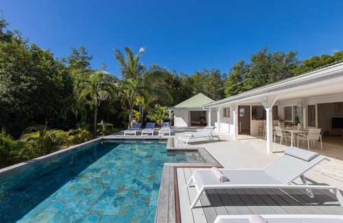 Plum Bay Villa | Villa Monchal 2BR in Terres Basses by Personal Villas - Stunning Luxurious Haven