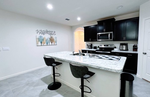 Port Malabar Casa | Pleasing Palm Bay Property 4B/2B