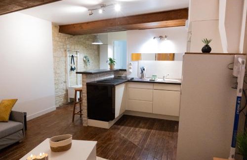 Centre Ancien Apartamento | Plein cœur Historique de Caen - Quartier animé - au pied des boutiques, bars et restaurants