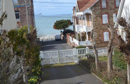 Pleneuf-Val-Andre Apartamento | pleneuf val andre appart vue mer 2 à 4 personnes