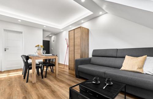 Abertamy Apartamento | Plešivec View by Mountain ways