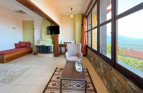 Anatolikos Olimpos Hotel | Pliades Traditional Guesthouse