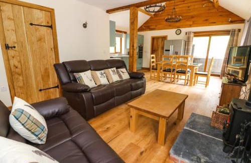 Bleddfa Casa | Ploony Hill Lodge