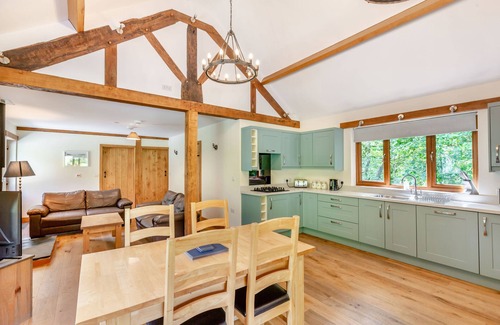 Bleddfa Cabaña | Ploony Hill Lodge, BLEDDFA