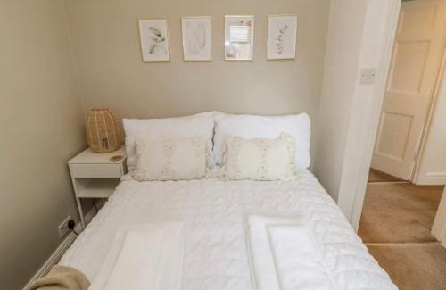 How Casa | Ploughmans Cottage
