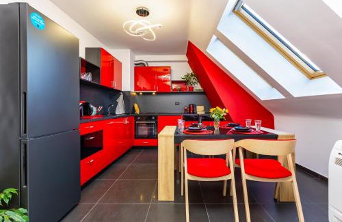 Plovdiv Center Apartamento | Plovdiv Urban Gem 2BD Apartment by Flat Mаnаger