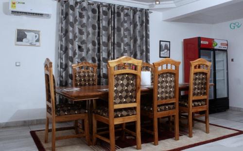 Teshie Casa | Plsa 5bedroom house at east legon