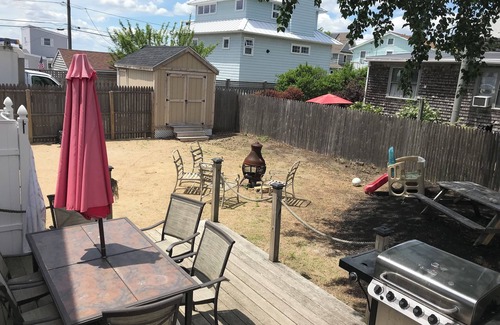 Newbury Casa | Plum Island Newbury Beach Rental- 3 min Walk to the beach