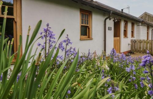 Castleton Casa | Plum Tree Cottage