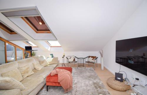 Paco De Arcos Apartamento | Plumera House