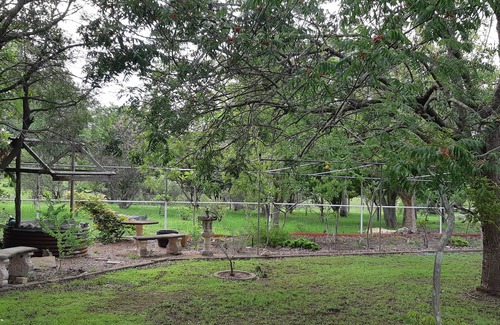Sawyers Gully Casa | Plumstead Guesthouse – entire house in Lovedale wine country
